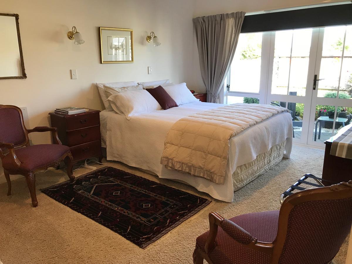Bed and Breakfast Huntington House Тауранга Экстерьер фото